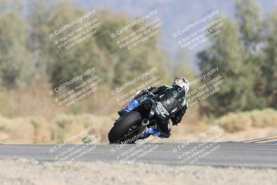 media/Oct-04-2025-CVMA (Sat) [[408bcdd6e4]]/Race 13-Amateur Supersport Open/